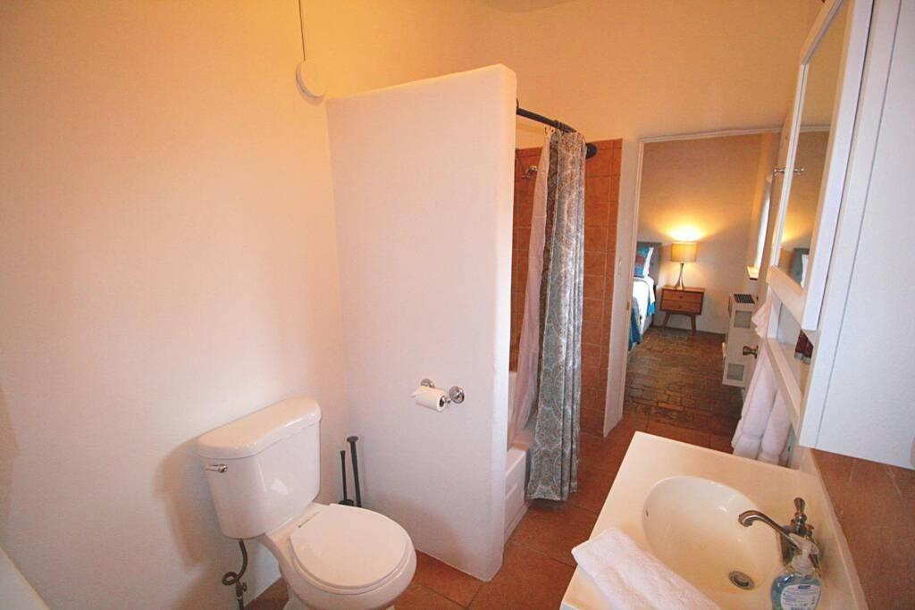 Closson Casita - Patio & Fire Pit - Near Plaza - 1Br Santa Fe Ngoại thất bức ảnh